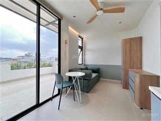 Cho thuê căn hộ dịch vụ ban công siêu to, full nội thất cao cấp  máy giặt riêng ngay chợ bà chiểu