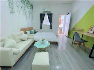 Cho thuê studio 40m2 full nội thất ngay thích quảng đức gần phan xích long sát q1, q3  0931 896 ***