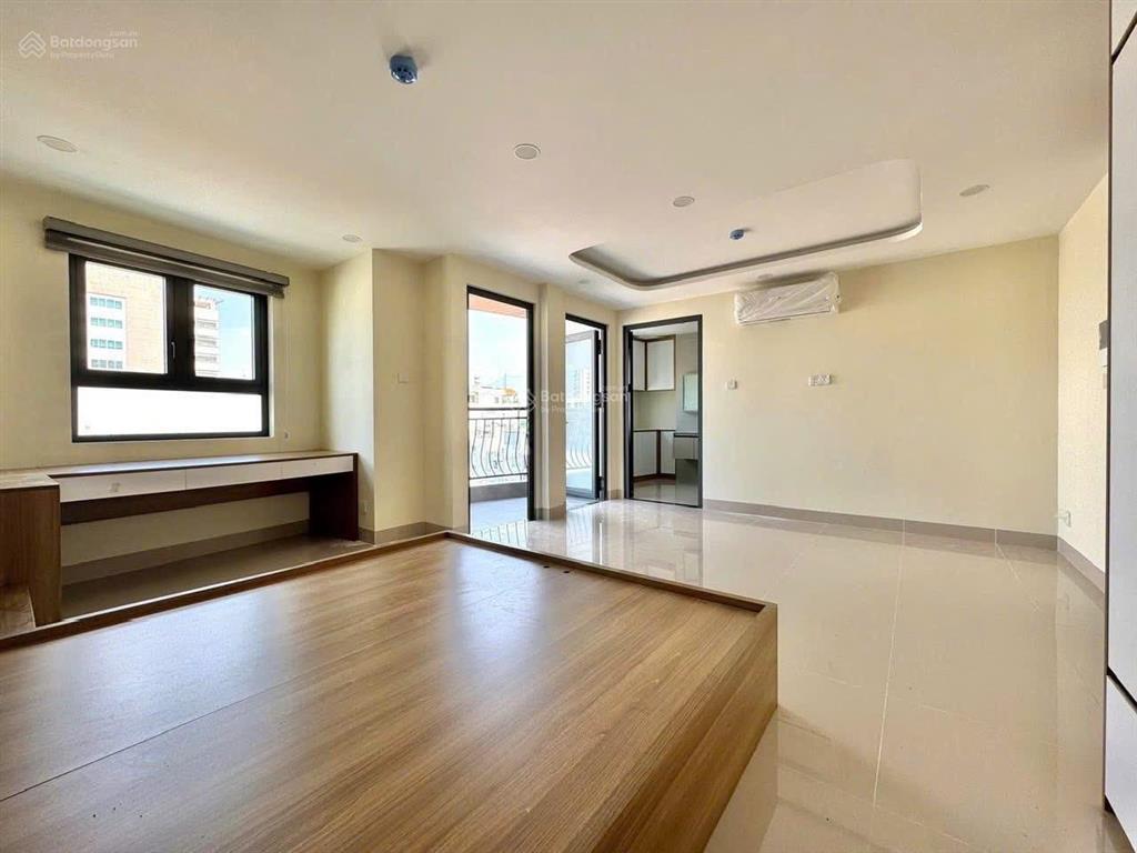 Cho thuê căn hộ 40m2 ung văn khiêm  bình thạnh ban công thoáng full nội thất gần hutech, uef