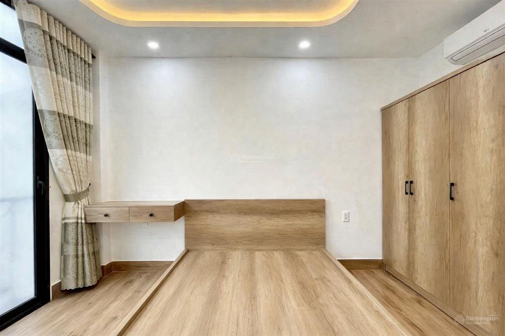 Cho thuê căn hộ studio 37m2 ban công thoáng full nội thất ngay nơ trang long, gần chợ bà chiểu