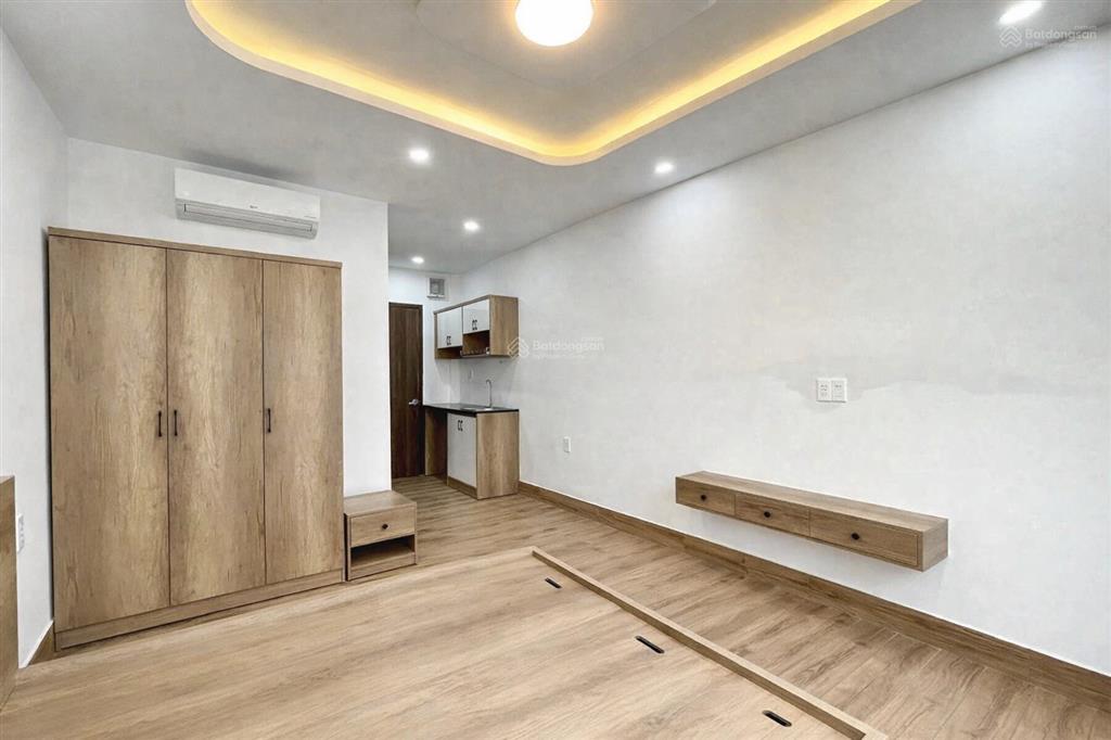 Cho thuê căn hộ studio 37m2 ban công thoáng full nội thất ngay nơ trang long, gần chợ bà chiểu