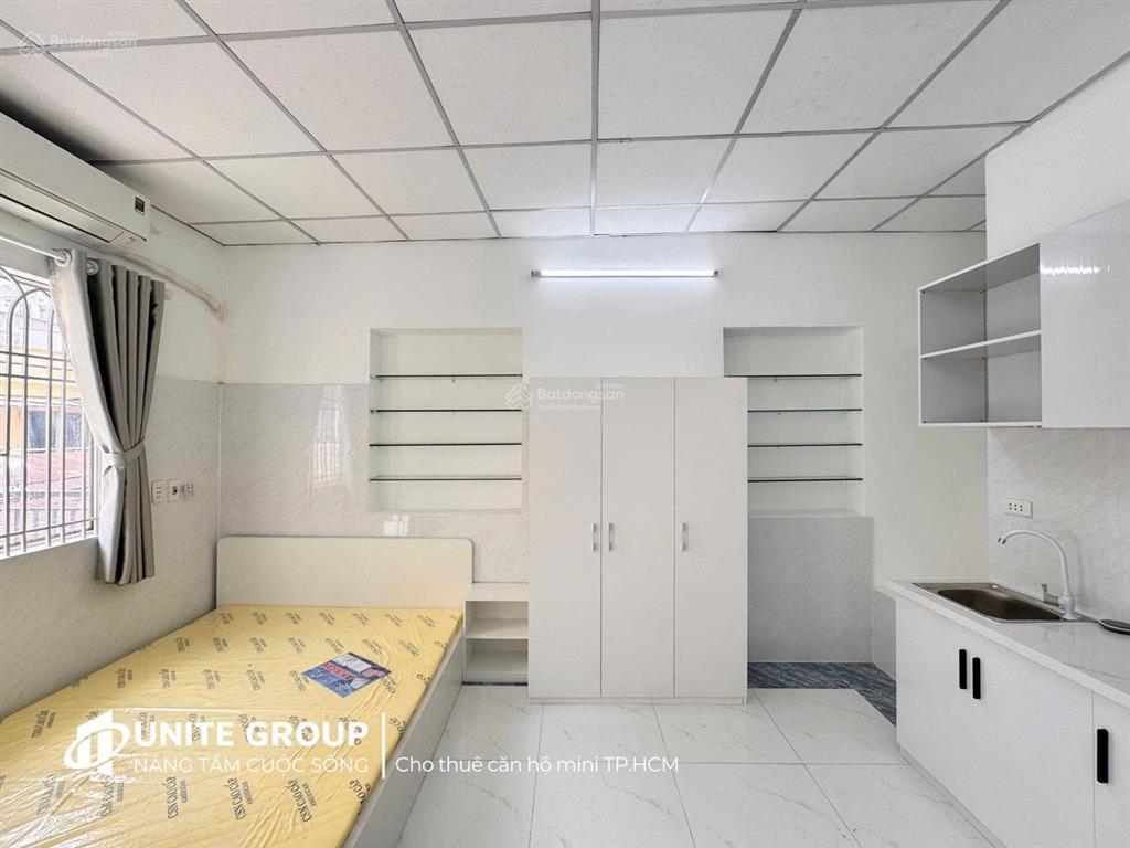 Cho thuê căn hộ mới 37m2 ban công thoáng full nội thất gần khu ẩm thực phan xích long sát quận 1
