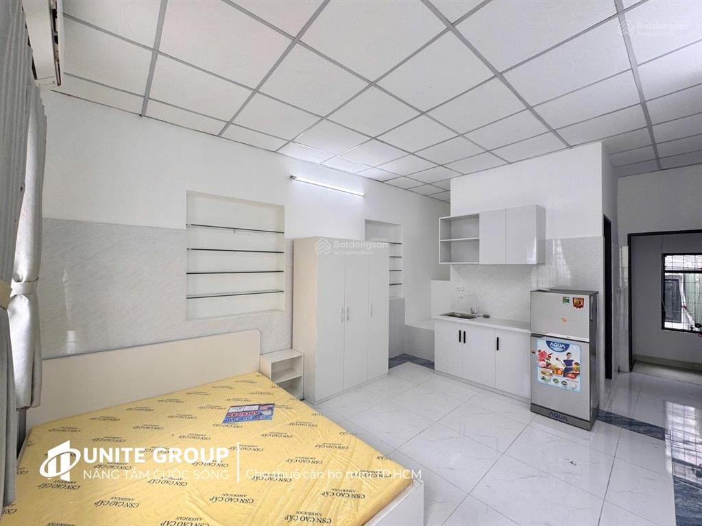 Cho thuê căn hộ mới 37m2 ban công thoáng full nội thất gần khu ẩm thực phan xích long sát quận 1
