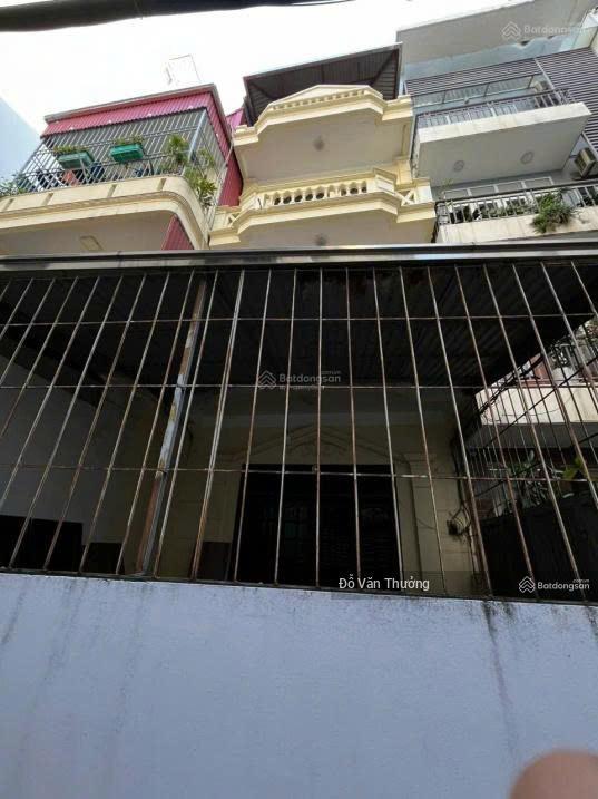 Bán nhà riêng ngõ 269 lạc long quân 17 tỷ, 80m2, 5pn, 4wc, pháp lý đầy đủ, giá f0 cực chất