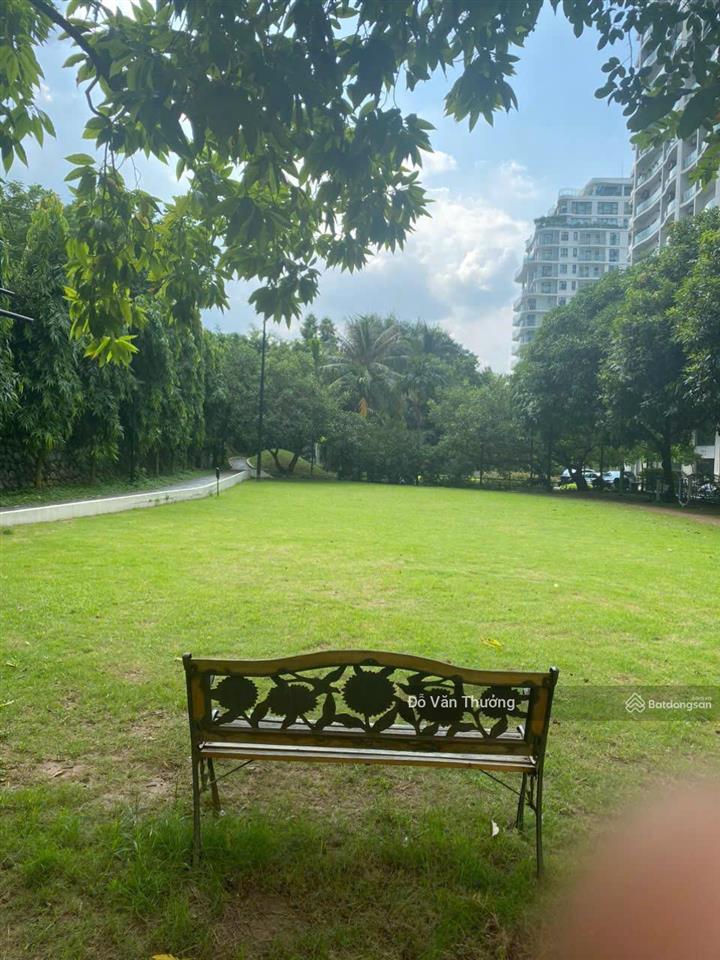 Cho thuê cc golden westlake, 25 triệu vnd, 120m2, 2pn, 2wc, view hồ tây tầng cao