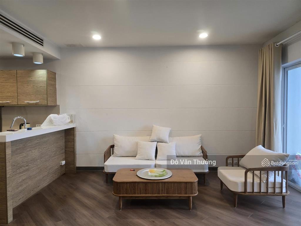 Cho thuê cc golden westlake, 25 triệu vnd, 120m2, 2pn, 2wc, view hồ tây tầng cao