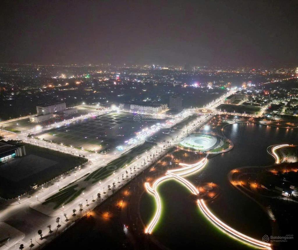 Cắt lỗ thật lô fecon khu tái định cư quảng trường