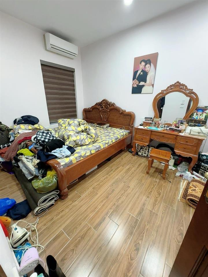 Nhà mới ở ngay,ngọc hà vừa đẹp lại sang, 37m 4t 7,6tỷ.
