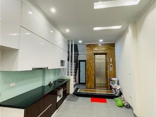 Hiếm! văn cao, ba đình 38,63m thang máy 8,8 tỷ, nhà đẹp ở luôn,