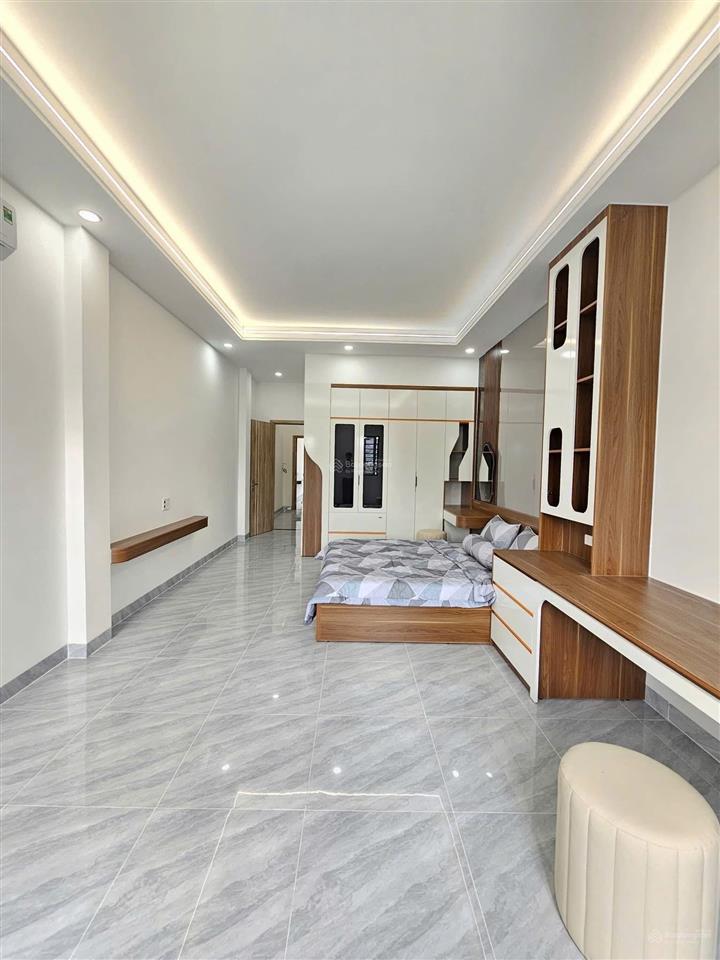 Do chuyển công tác, gia đình bán nhà giang văn minh kim mã ba đình 62.12m 4 tầng 7,76 tỷ tl