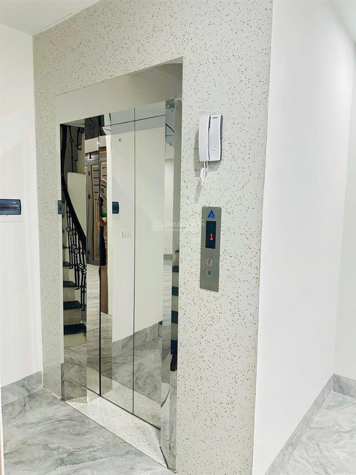 Tôn đức thắng đống đa 35m 6 tầng thang máy 8,9 tỷ nhà đẹp ở ngay