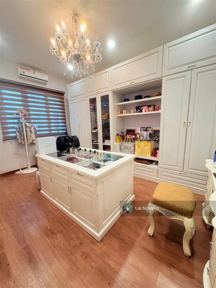 Biệt thự vip nguyễn cơ thạch, mỹ đình, nam từ liêm. 138m, lô góc, 3 thoáng vĩnh viễn, 43,5 tỷ