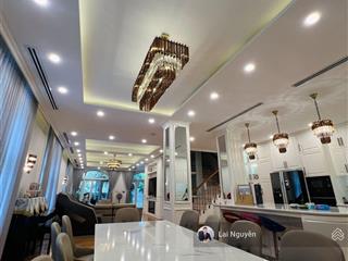 Bán biệt thự mỹ đình hàm nghi chính chủ gửi bán kín  124m2 giá tốt 49,9 tỷ  hàng hiếm