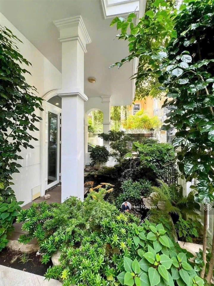 Bán biệt thự mỹ đình hàm nghi chính chủ gửi bán kín  124m2  giá tốt 48 tỷ  hiếm có