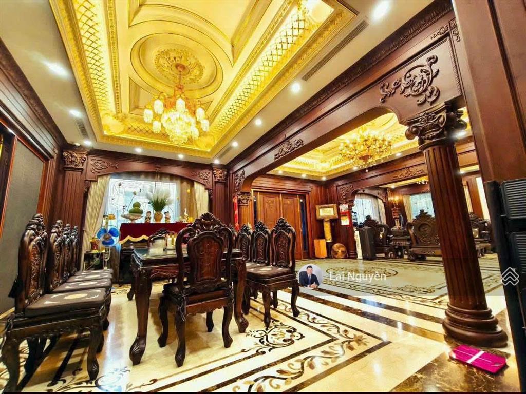 Bán biệt thự mỹ đình  hàm nghi  nam từ liêm 121m2. giá đẹp chỉ 48 tỷ, căn hiếm hiếm có.