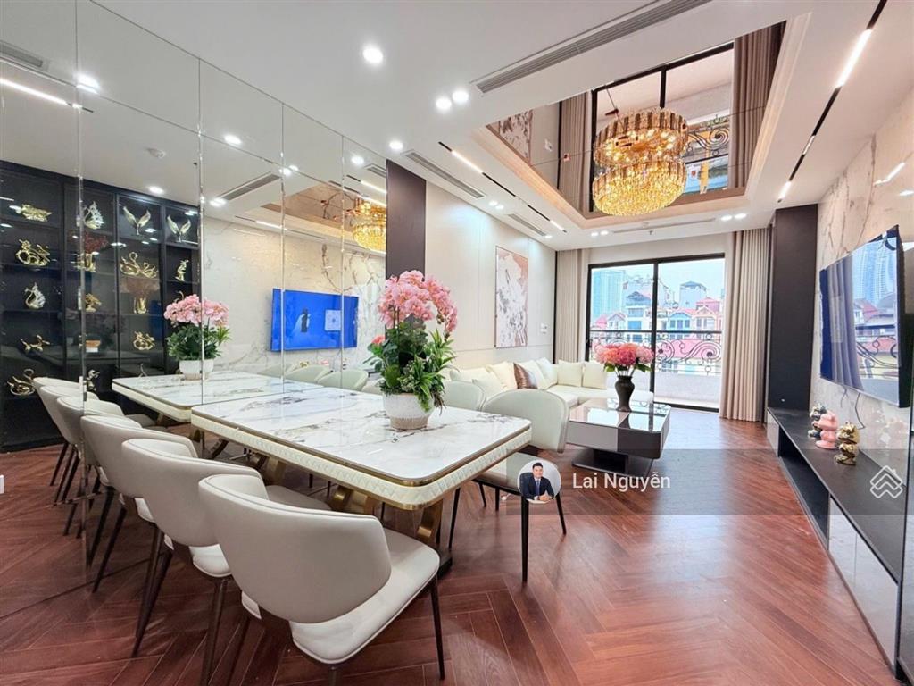 Hiếm! bán nhà phân lô trần vỹ  mai dịch  cầu giấy  72m2  lô góc  mt 5,2m  ô tô tránh.