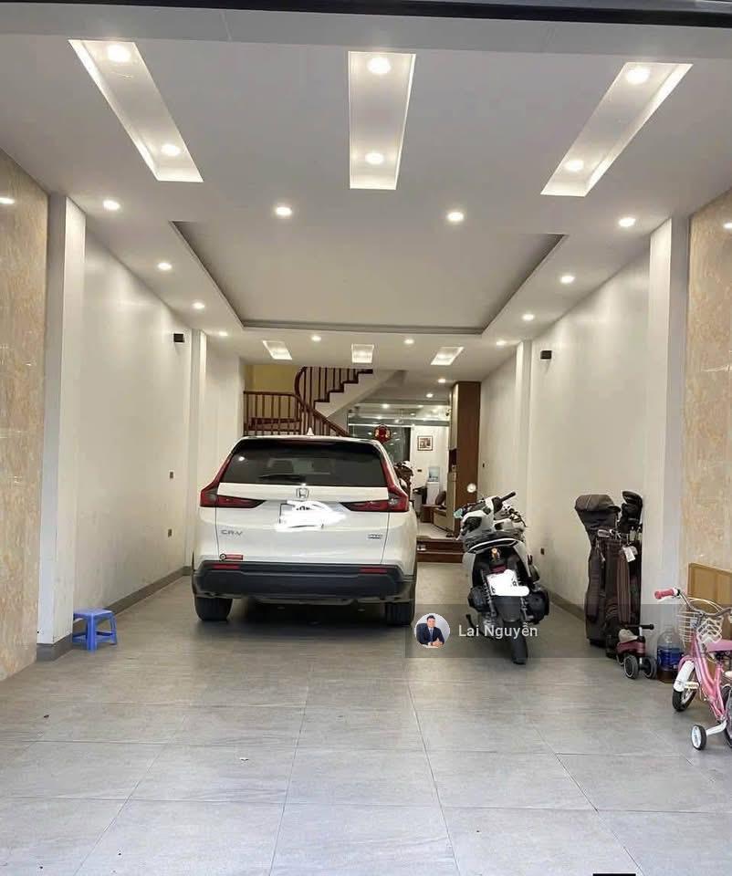 Bán nhà mai dịch  gần trần vỹ  cầu giấy  72m2  phân lô  lô góc  ô tô vào nhà  giá 27,5 tỷ