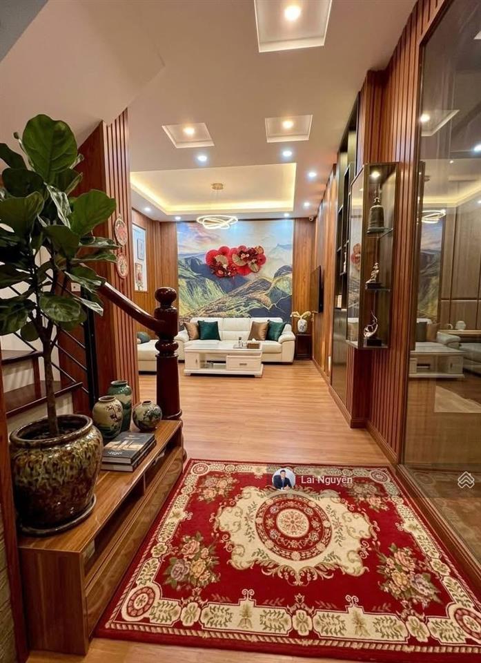 Bán nhà mai dịch  gần trần vỹ  cầu giấy  72m2  phân lô  lô góc  ô tô vào nhà  giá 27,5 tỷ
