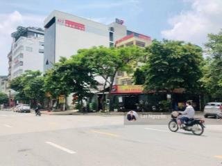 Bán nhà mặt phố văn tiến dũng,từ liêm,1 mặt phố 1 mặt ngõ,ô tô tránh, vỉa hè rộng,kinh doanh,18 tỷ.