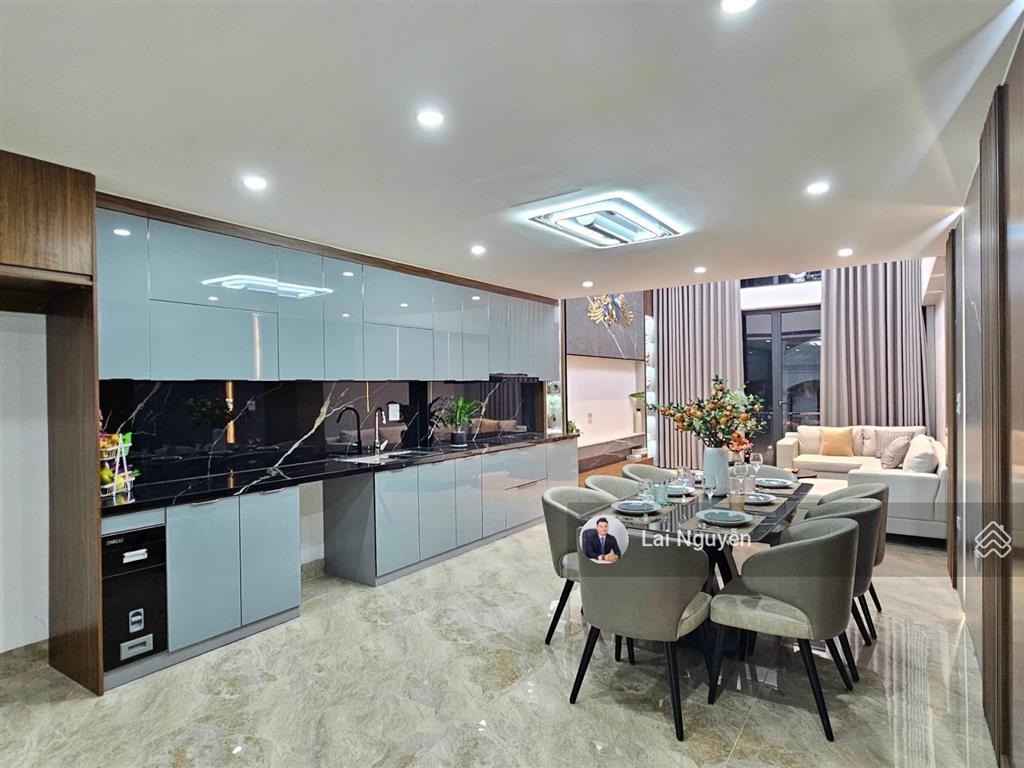 Bán nhà hồ tùng mậu 49m2, mặt tiền 5m, 7 tầng thang máy, ô tô đỗ trong nhà, nhà đẹp. giá 16,5 tỷ