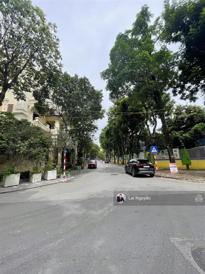 Bán biệt thự lô góc 3 thoáng mỹ đình hàm nghi, nam từ liêm 142m2, vị trí đẹp, giá đầu tư 43,9 tỷ.