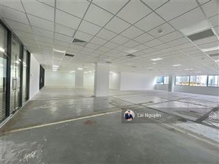 Cho thuê văn phòng 359m tôn thất thuyết cầu giấy, mặt sàn rộng, tòa văn phòng, vị trí trung tâm.