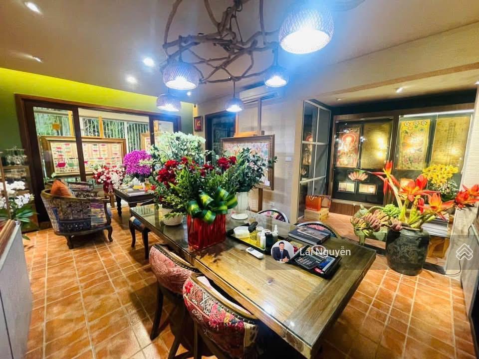 Bán biệt thự cao cấp mộc hương hàm nghi mỹ đình nam từ liêm diện tích 243m2312m2, giá tốt.