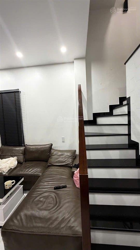 Nhà tân kỳ tân quý  4.1x12m  2tầng  giá 4. x tỷ