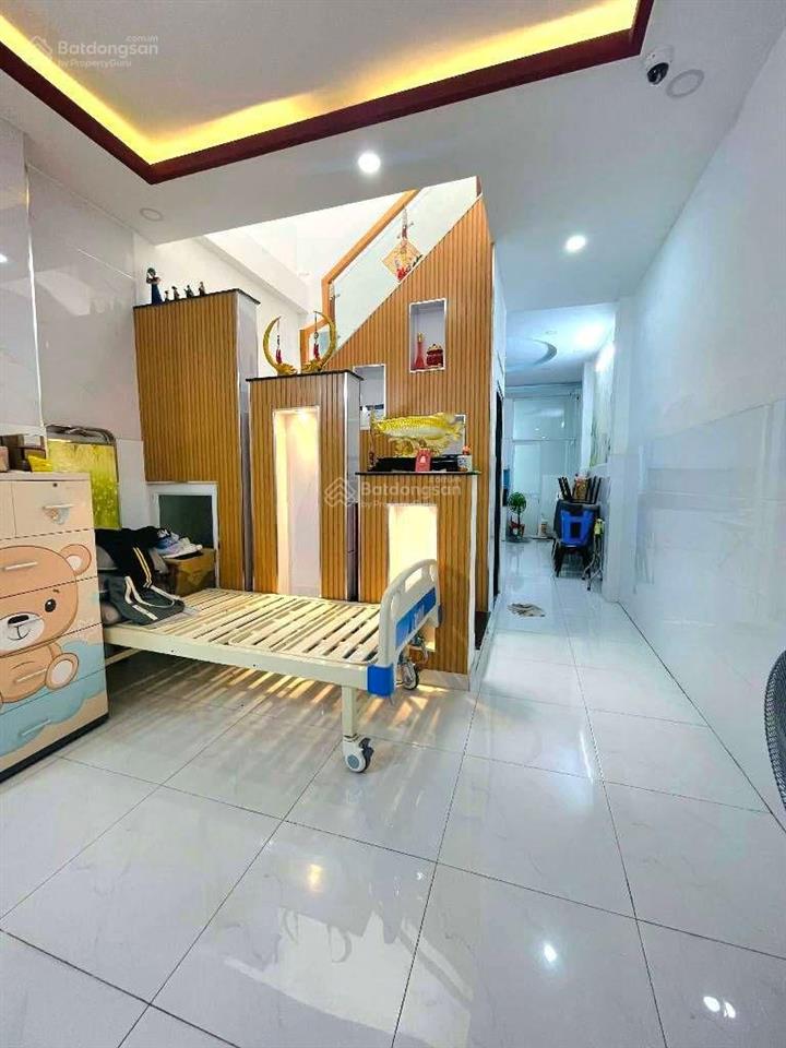 Nhà tô hiệu, hẻm 7m, dt 4x17m, 2 tầng, giá nhỉnh 7 tỷ