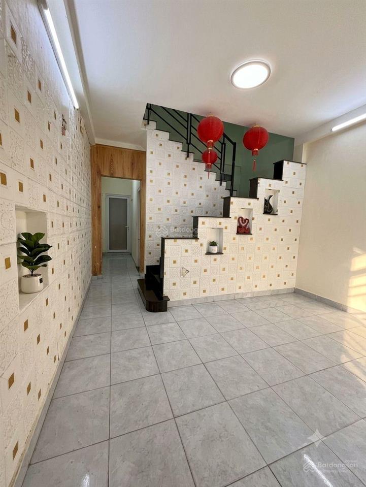 Tài chính nhỉnh 4 tỷ  khu tân sơn nhì  hẻm ôtô  56m2  nhà tân phú giá bình tân