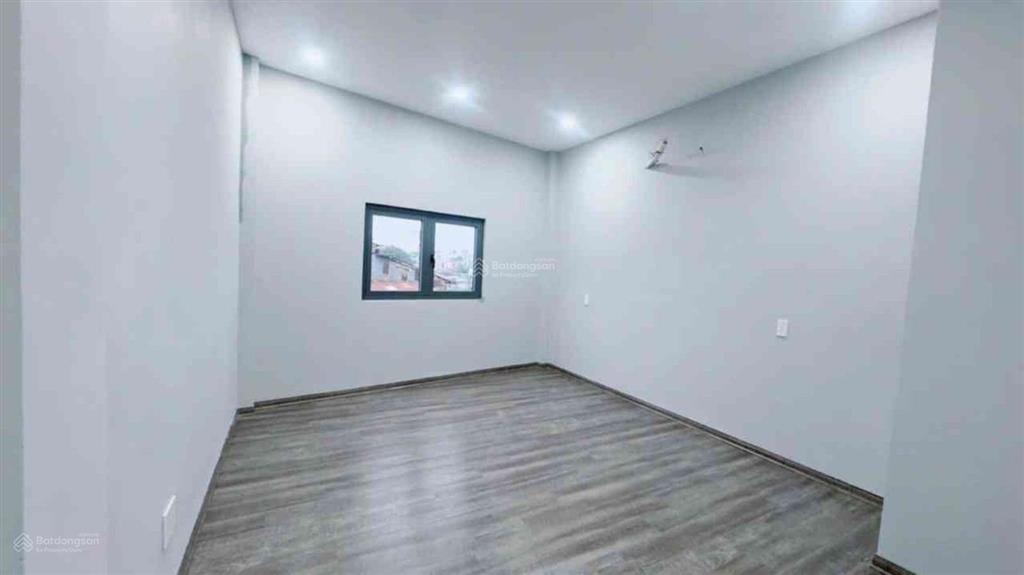 Mặt tiền nội bộ âu cơ  giáp tân bình  4x18m  3 tầng  nhỉnh 8 tỷ
