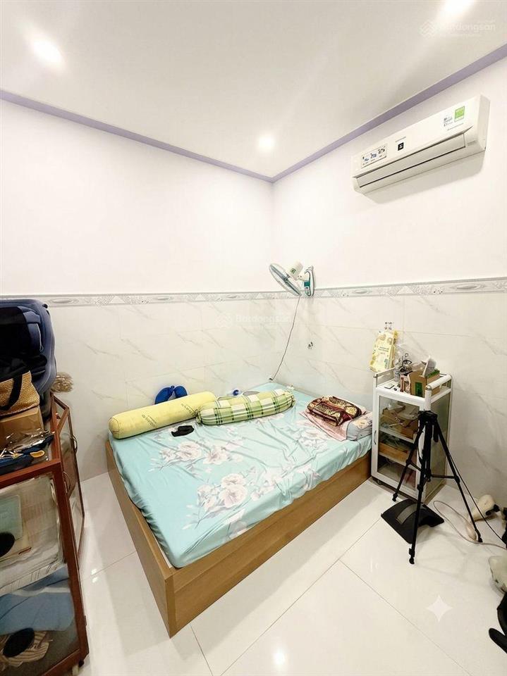 Nhà nguyễn sơn thoại ngọc hầu hẻm ôtô thông 4 x15m (nở hậu) 3tầng btct giá nhỉnh 5tỷ