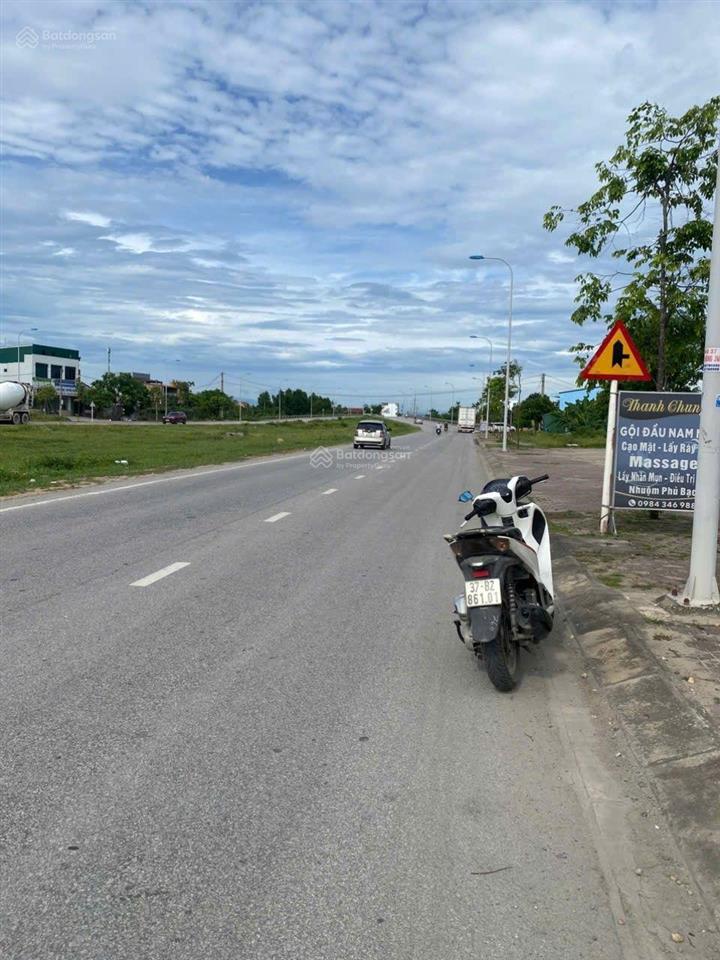 Đất kinh doanh giá nét mặt đường 72m