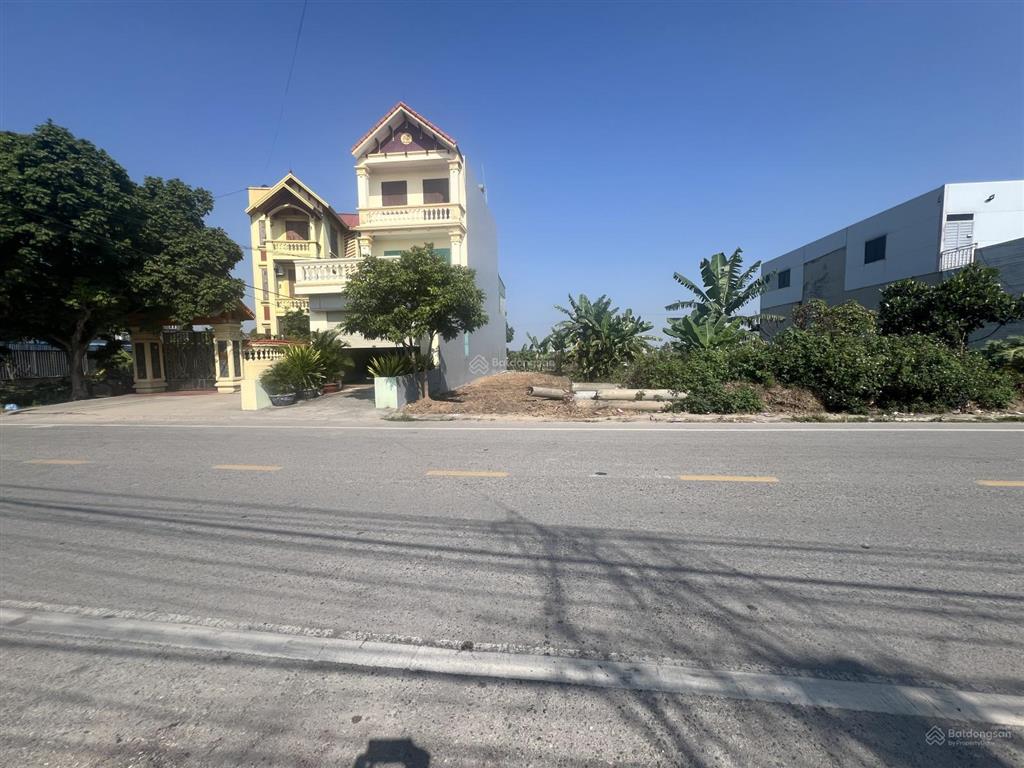 Lô đất siêu đẹp mặt đường 301 song song với khu công nghiệp tràng duệ 3.cơ hội cho ac nhanh tay.