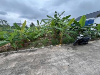 Chỉ mất 2p để di chuyển ra chợ, trường, uỷ ban, 5p ra kcn tràng duệ 3, xe 7 chỗ đỗ cửa, sẵn sổ đỏ