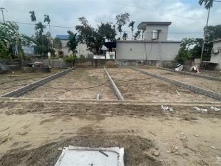 Tuyến 2 của tỉnh lộ 301, ngõ trước đất 4m lại nối với đường liên thôn 28m trung tâm của bát tràng.