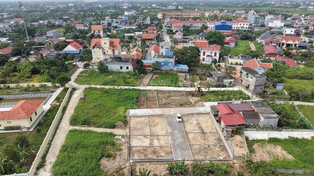 Giữa trung tâm của các tiện ích lại gần kcn tràng duệ 3 ,hàng f0