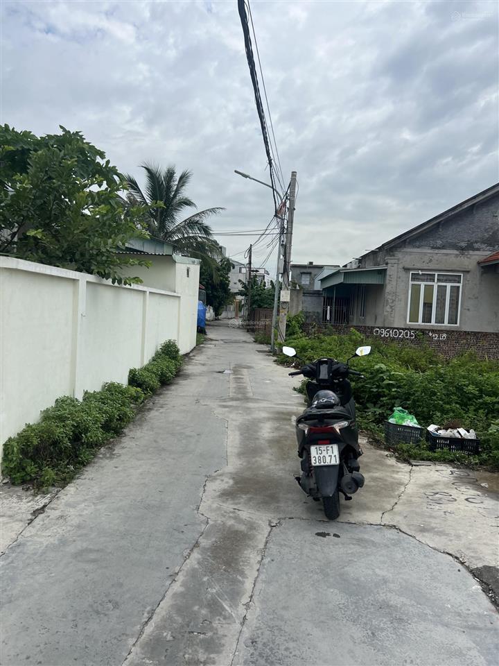 Lô góc hướng nam hội tụ 3 yếu tố gần chợ, trường, kcn lại đường thông các ngả tại trường thọ