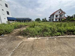 Lô góc hướng nam hội tụ 3 yếu tố gần chợ, trường, kcn lại đường thông các ngả tại trường thọ