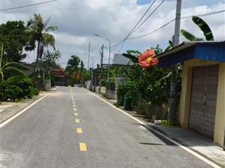 Lô đất tại mặt trục thôn thông thương mà giá chỉ đầu 1x / m vuông. giá quá đẹp để nhập hàng đầu tư