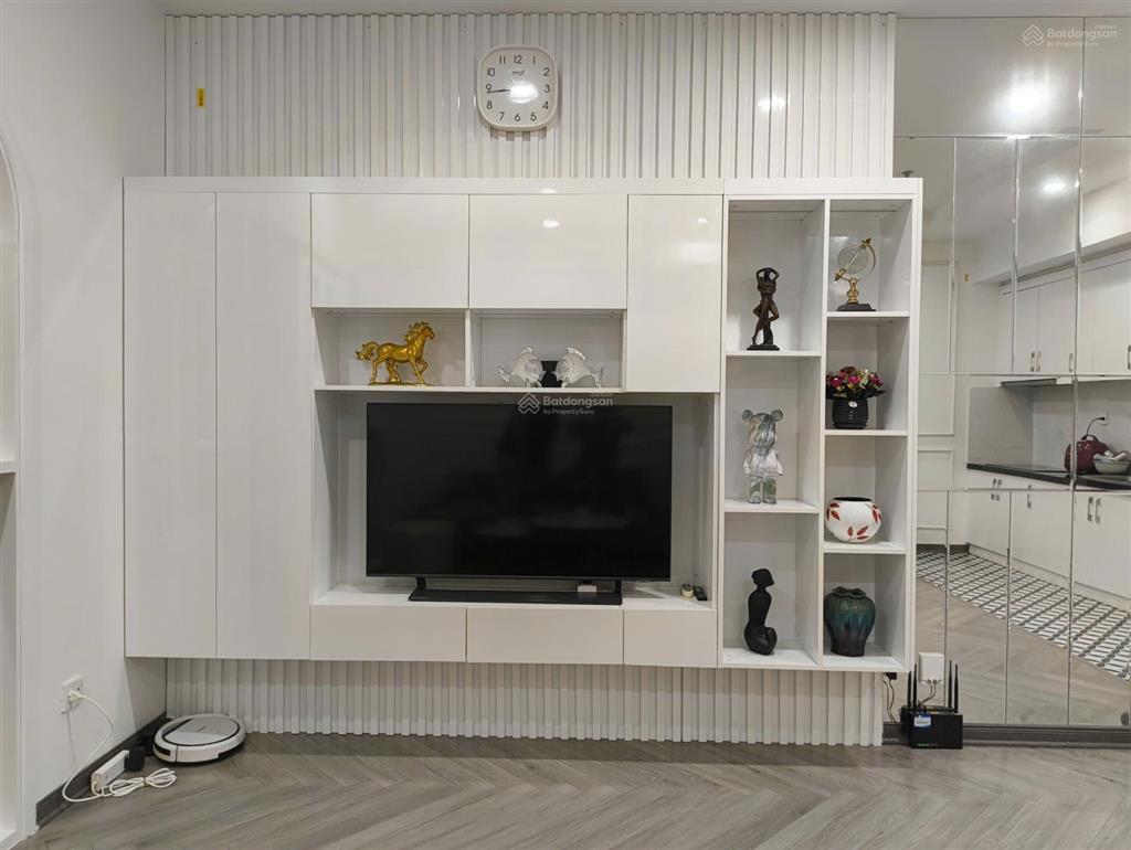 Bán căn 1 ngủ full đồ mới xịn giá chỉ 6,2 tỷ ( như ảnh 100%)   em việt 0868 598 ***