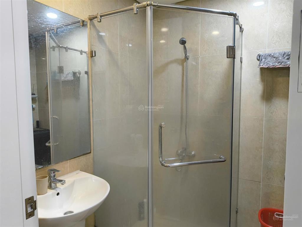 Bán căn 1 ngủ full đồ mới xịn giá chỉ 6,2 tỷ ( như ảnh 100%)   em việt 0868 598 ***