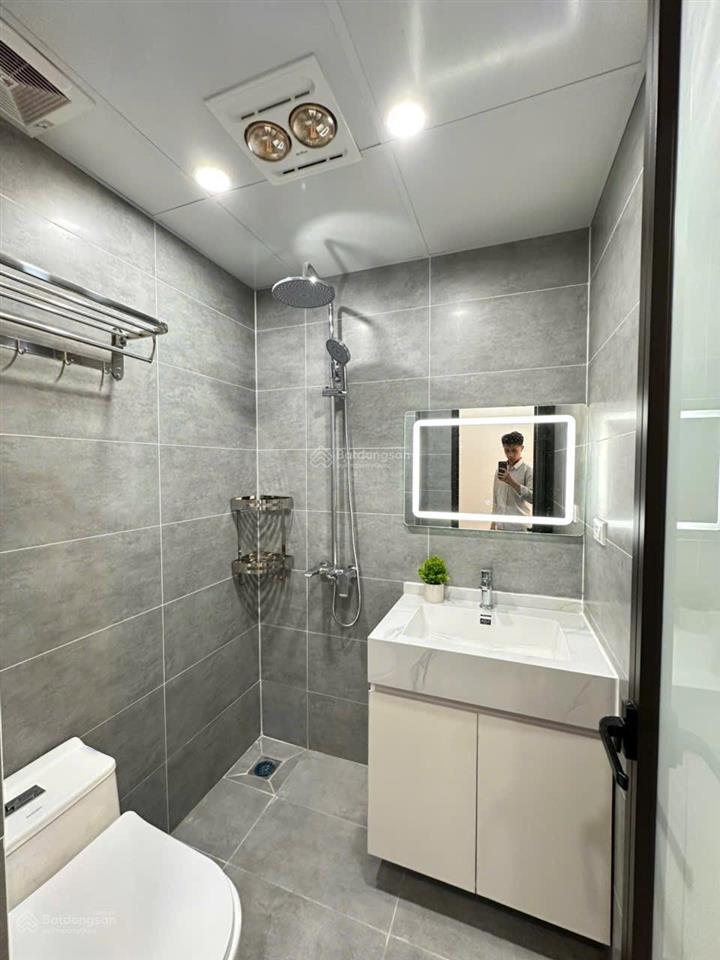 Cho thuê ccmn  ngõ ô tô  tại 102 hoàng đạo thành