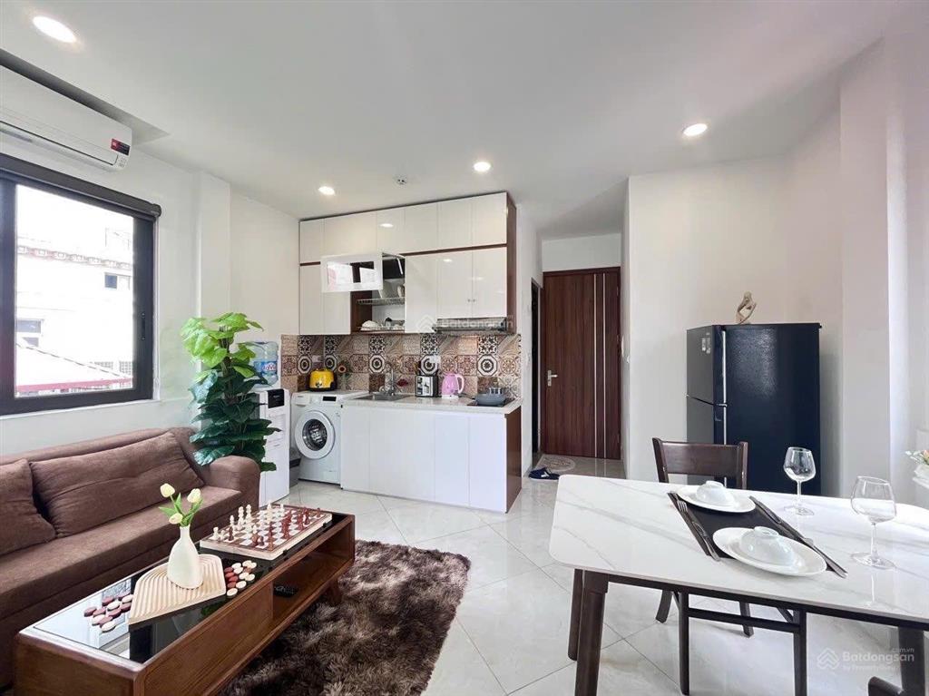 Cho thuê phòng tại phố đội cấn, ba đình (1 ngủ 1 khách  45m²)