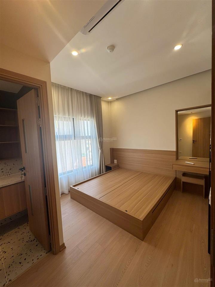 Cho thuê căn hộ 3 ngủ 1 khách tại khu đô thị đầm trấu  hai bà trưng (nhận khách tây)