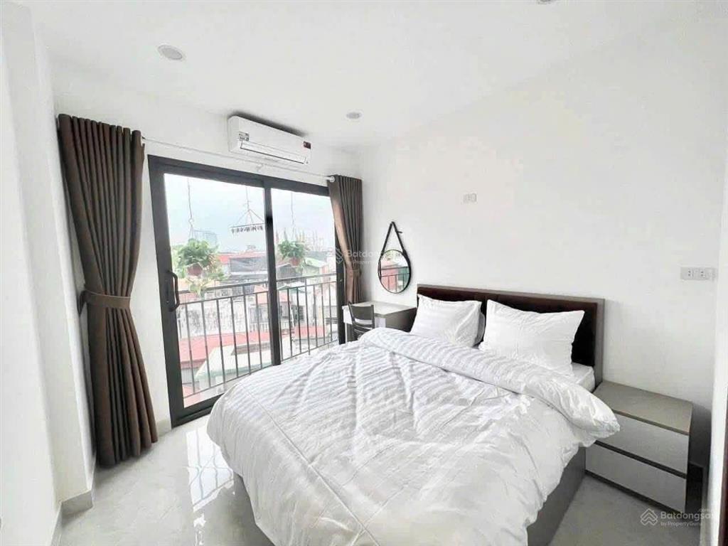 Cho thuê căn hộ  1 ngủ 1 khách ngay 285 đội cấn, ba đình (nhận nuôi pet)