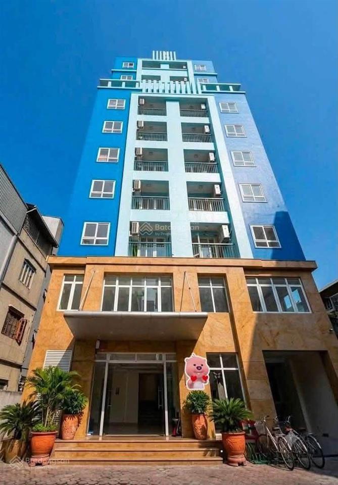 Khai trương căn hộ  3 ngủ 1 khách  ô tô đỗ cửa ngay mặt phố trương định