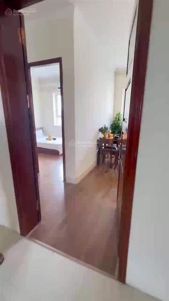 Khai trương căn hộ  3 ngủ 1 khách  ô tô đỗ cửa ngay mặt phố trương định