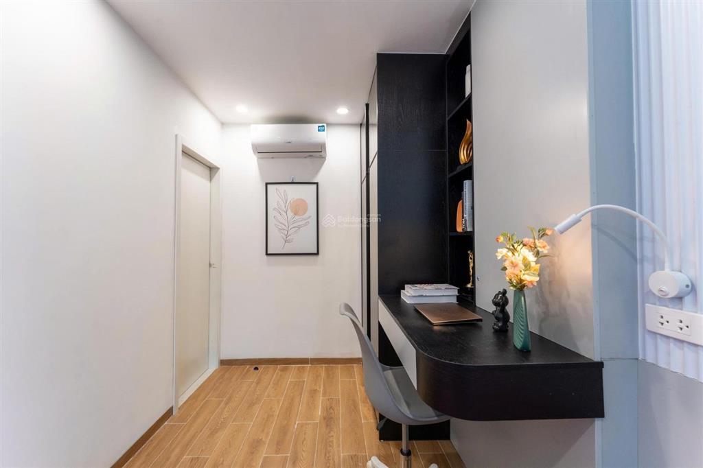 Căn hộ 1 ngủ 1 khách tại 376 đường bưởi (ô tô đỗ cửa  full nội thất)