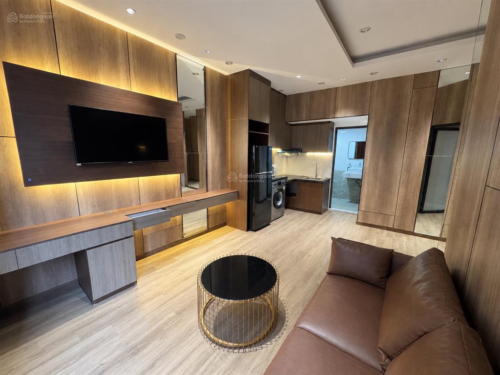 Căn hộ 1 ngủ  ô tô đỗ cửa tại 466 đê la thành, đống đa